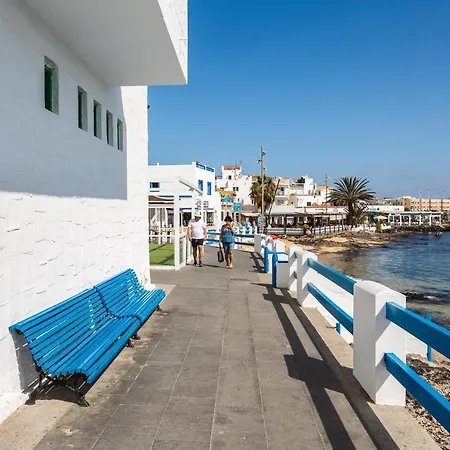 Home2book Bright With Pool & Terrace *