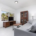 Apartman Home2book Bright With Pool & Terrace