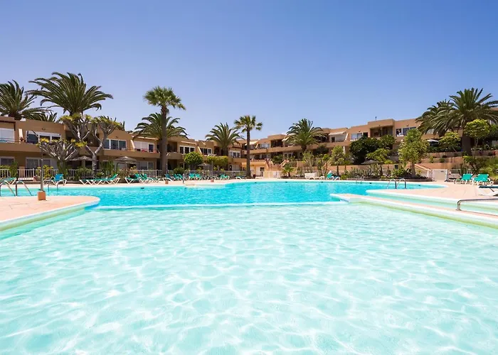 Home2book Bright With Pool & Terrace