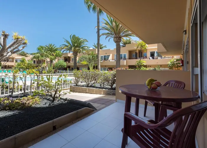 Home2book Bright With Pool & Terrace 公寓 科拉雷侯